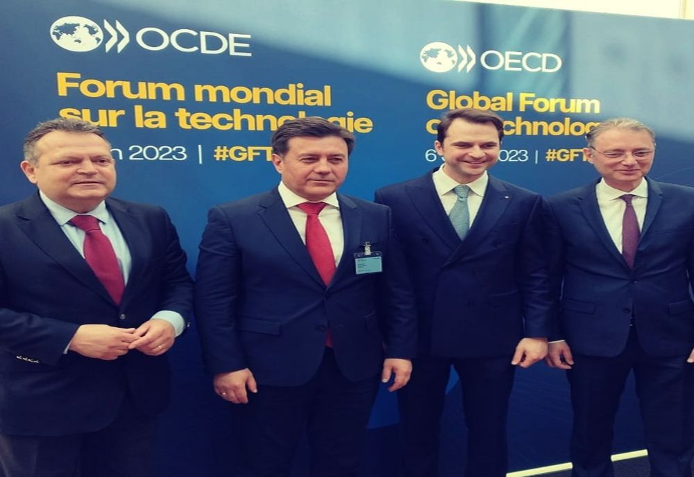  Sebastian Burduja, la Forumul Global al Tehnologiei: România are loc la această masă, iar în câțiva ani de zile putem fi membri cu drepturi depline