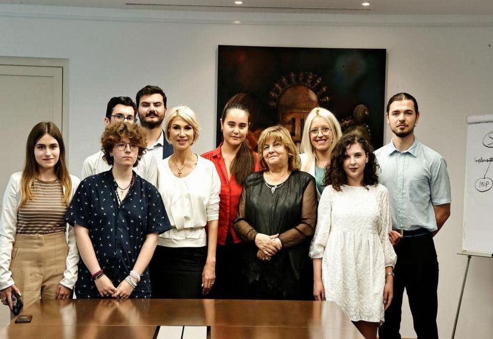  Ministrul Raluca Turcan: Nouă studenți și un elev vor urma, timp de 2 luni, programul de stagiu anual alături de managerii și consilierii Ministerului Culturii