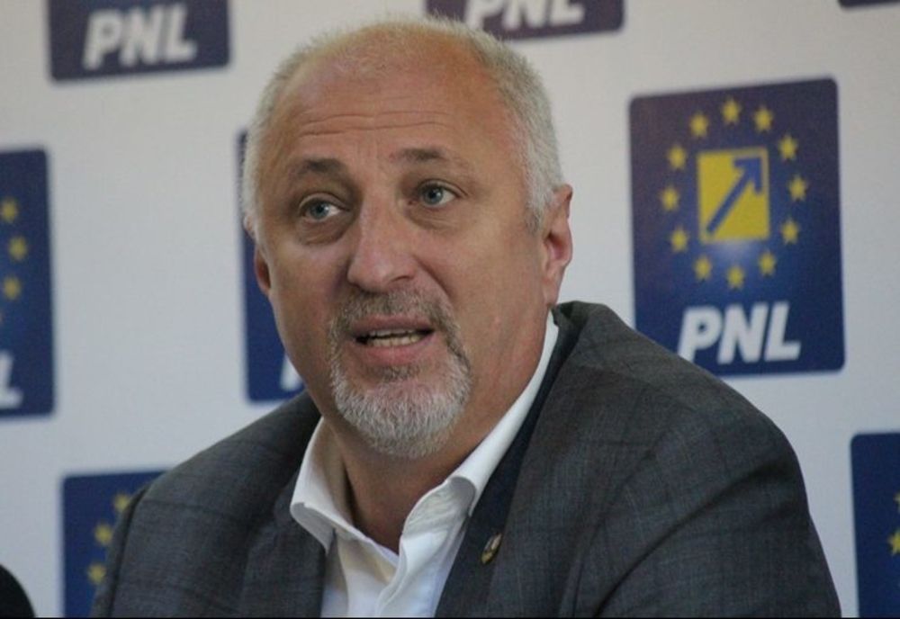 Liderul PNL Botoșani, Costel Șoptică: Doina Fedorovici ar trebui să demisioneze