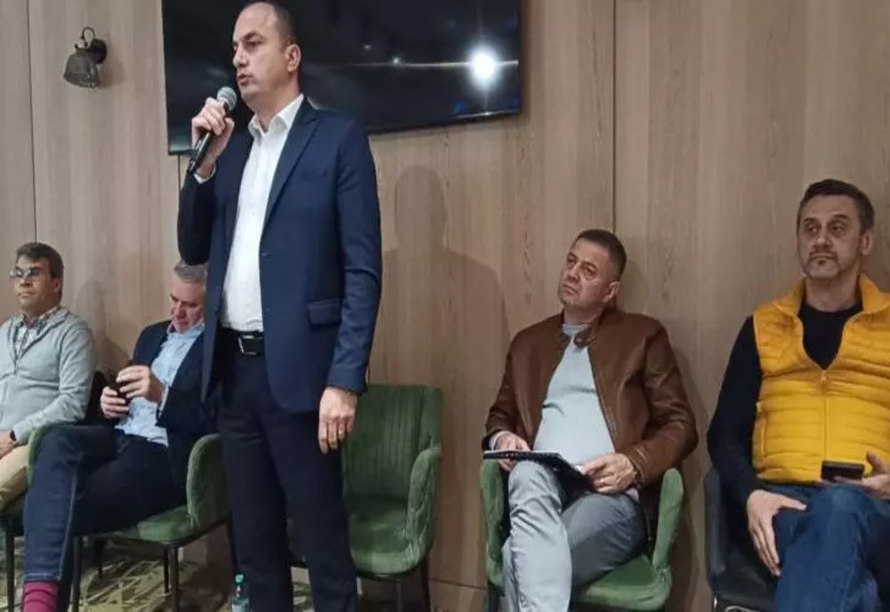 PNL Olt și-a anunțat candidații pentru alegerile locale. Preşedintele ANL,Emanuel Oproiu și prefectul judeţului, Mario De Mezzo, vor intra în cursa electorală