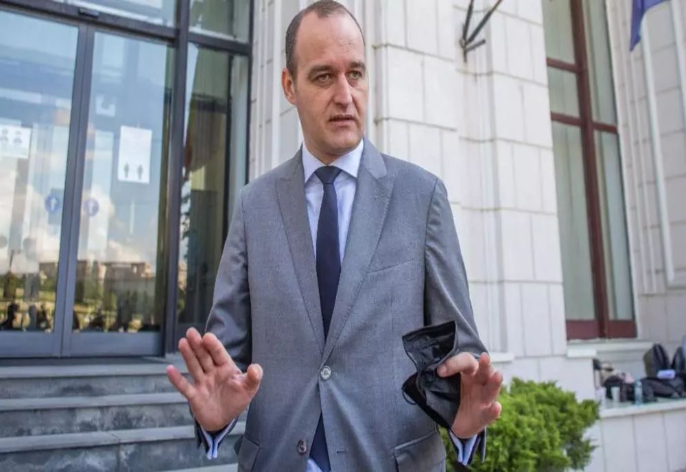 Bătaie în Parlament. Sancţiune maximă pentru Dan Vîlceanu, după ce l-a bătut pe Florin Roman: 50% din salariu