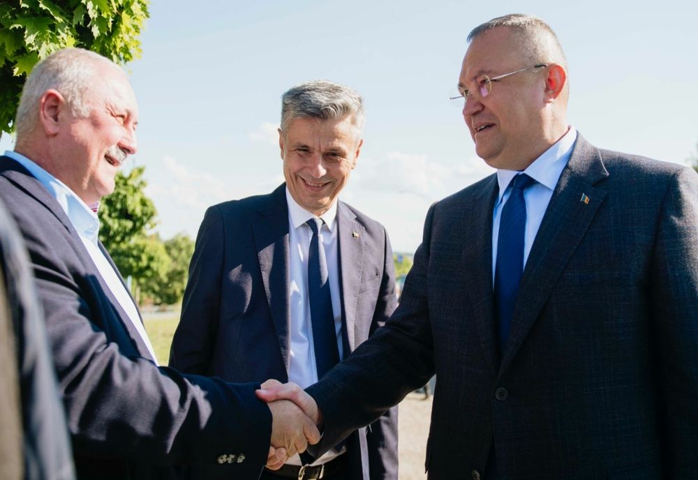 CIUCĂ, DISPUS SĂ NEGOCIEZE CU LASCONI ȘI ORBAN. LIBERALII DESCHID NEGOCIERILE CU CELELALTE PARTIDE DE DREPATA