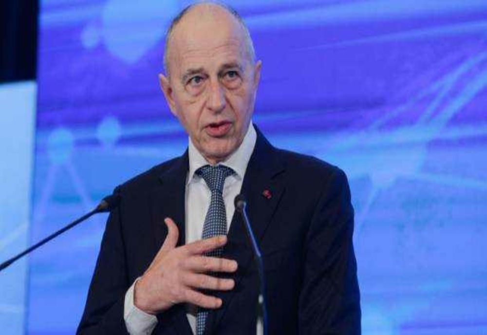 MIRCEA GEOANĂ NU A ŞTIUT SĂ RĂSPUNDĂ ÎNTREBĂRII ADRESATE DE NICOLAE CIUCĂ REFERITOARE LA EFECTIVELE ARMATEI ROMÂNE