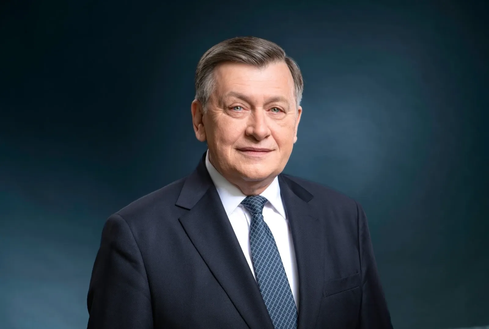 Crin Antonescu, atac la progresiștii din PNL