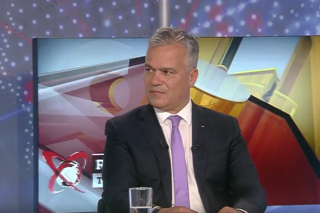 PNL, rupt în două după desemnarea lui Adrian Veștea. Câți liberali îl susțin și câți sunt împotrivă - SURSE