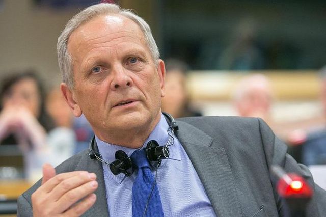 Theodor Stolojan îl vede premier pe Bolojan până în toamnă: "Nu ne putem permite să pierdem ca "fraierii" miliardele de la UE"