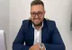 Cum a reușit un tânăr bugetar-șef să-și cumpere o Tesla, cu 50.000 de euro din banii românilor - E președinte TSD și a lucrat doar 6 ani... la stat
